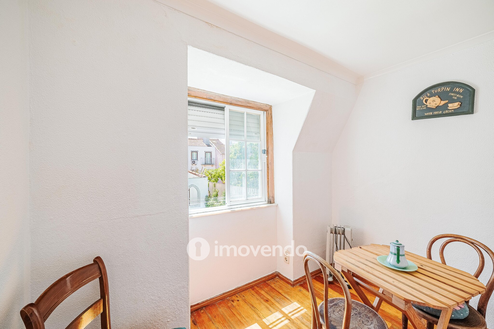 Apartamento T3 Duplex, com muita luz natural, no centro de Lisboa
