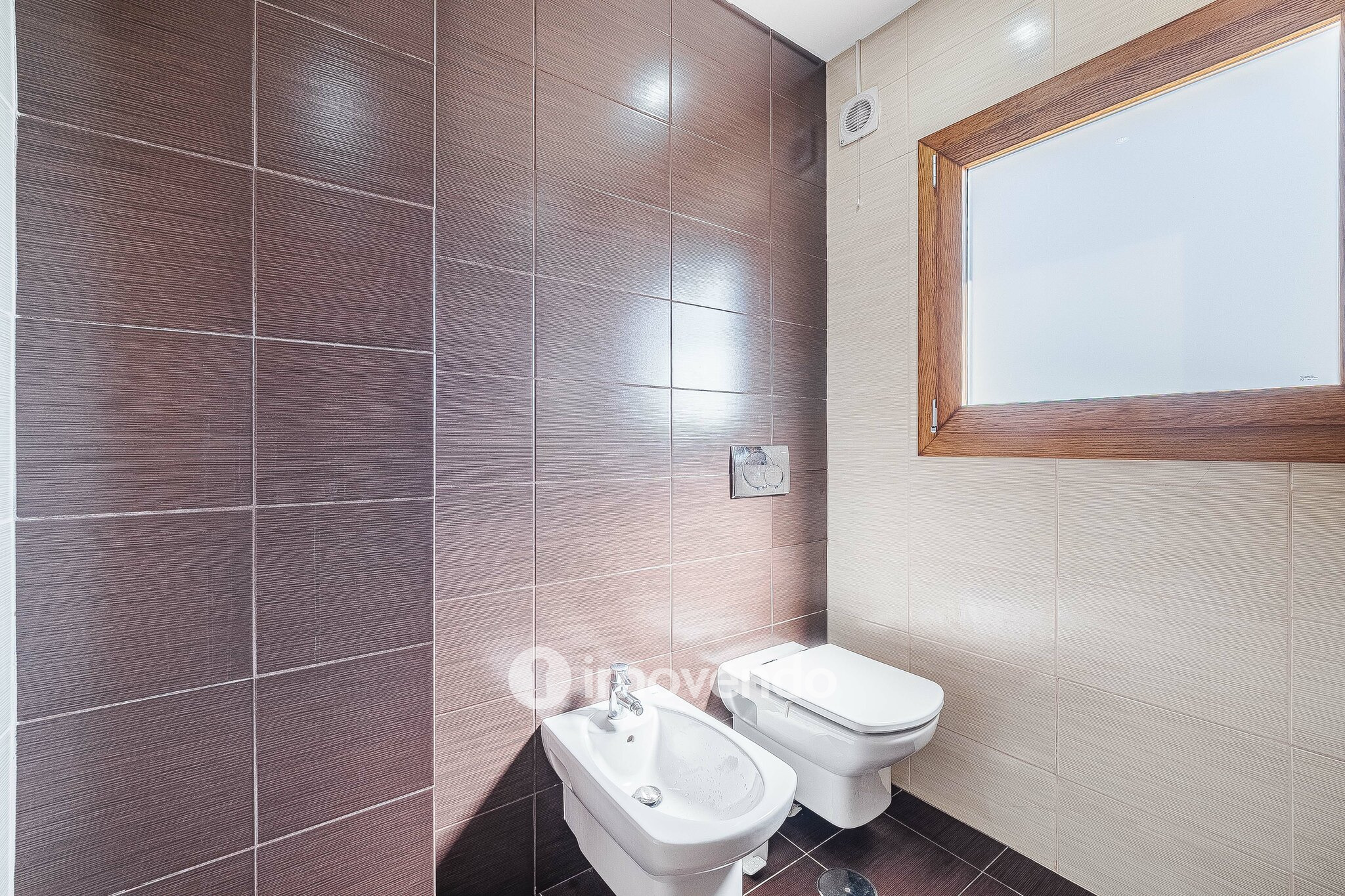 Moradia T4, com condomínio com piscina, em Almargem do Bispo