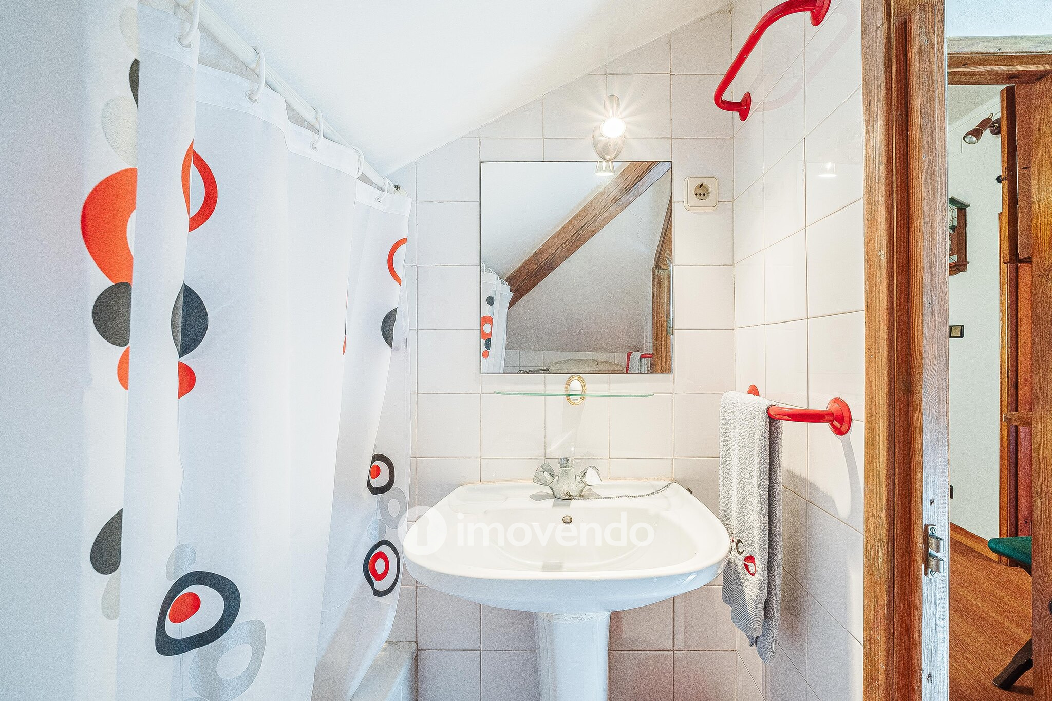 Apartamento T3 Duplex, com muita luz natural, no centro de Lisboa