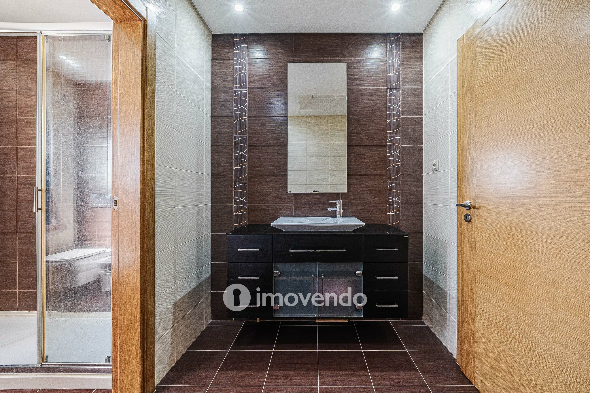 Moradia T4, com condomínio com piscina, em Almargem do Bispo