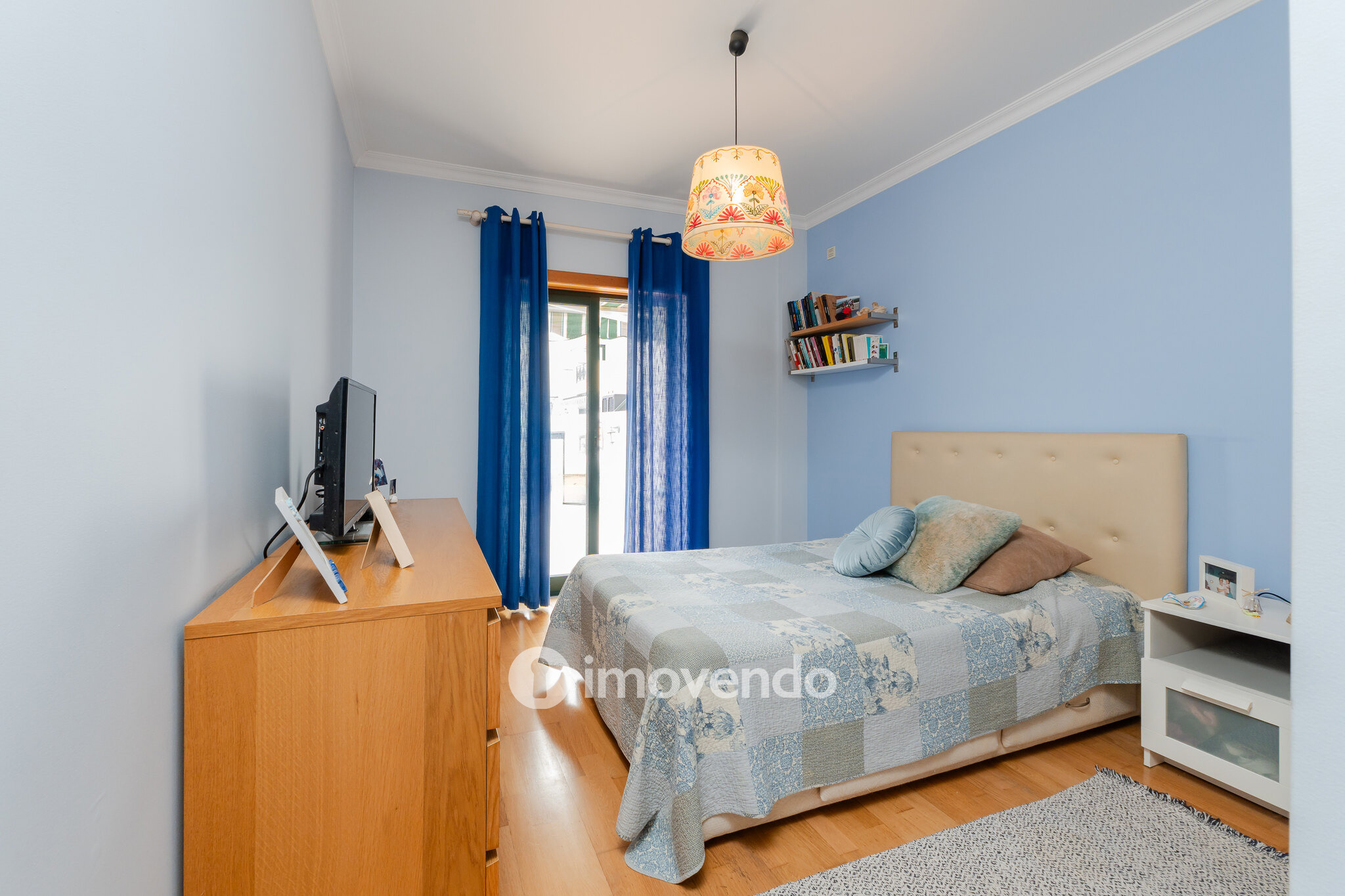 Apartamento T3 com terraço de 75m², no centro de Alcochete