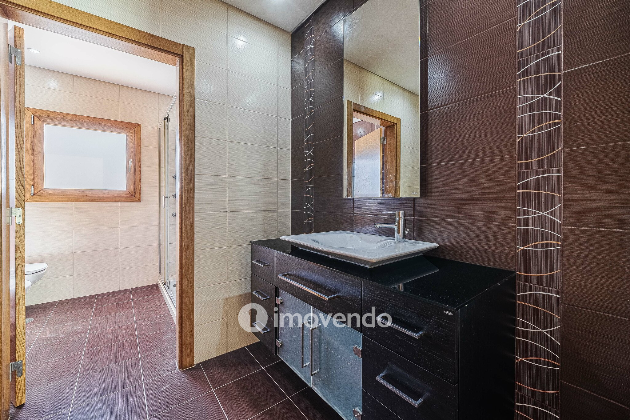 Moradia T4, com condomínio com piscina, em Almargem do Bispo