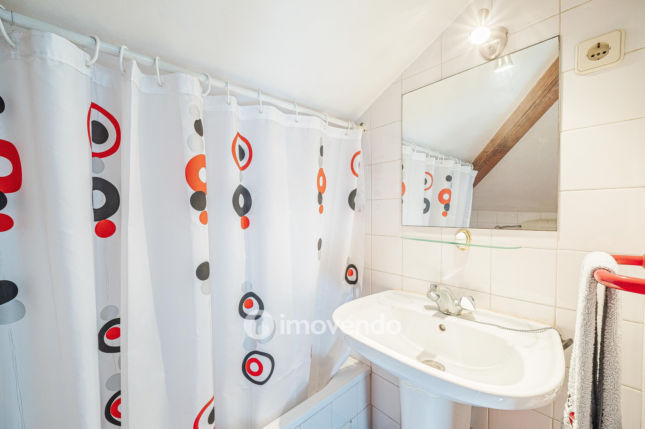 Apartamento T3 Duplex, com muita luz natural, no centro de Lisboa