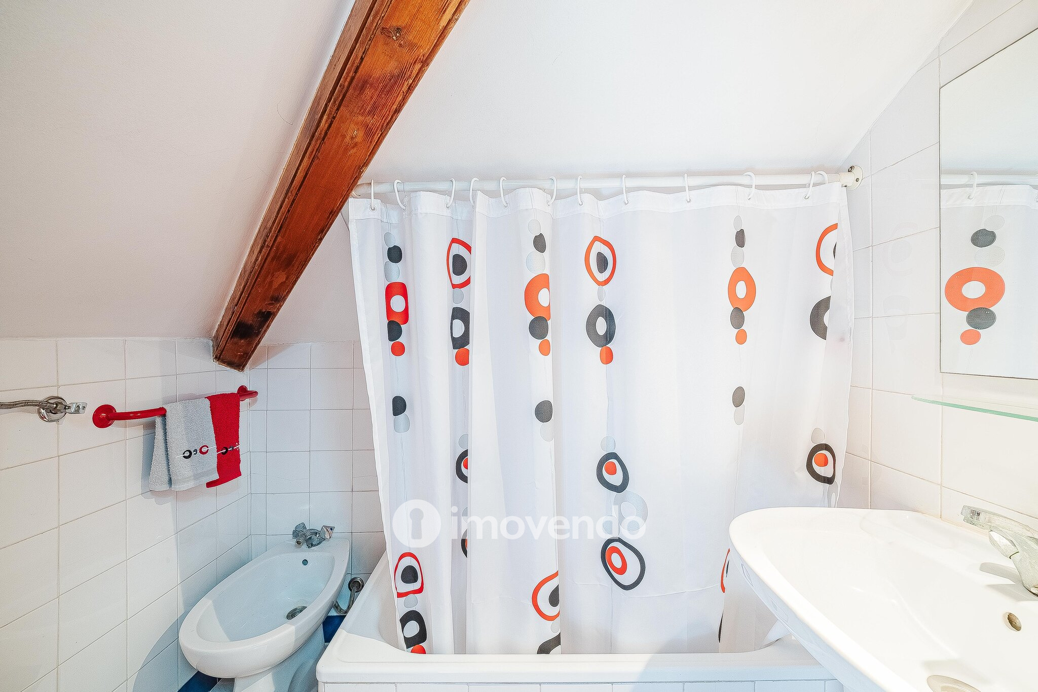 Apartamento T3 Duplex, com muita luz natural, no centro de Lisboa