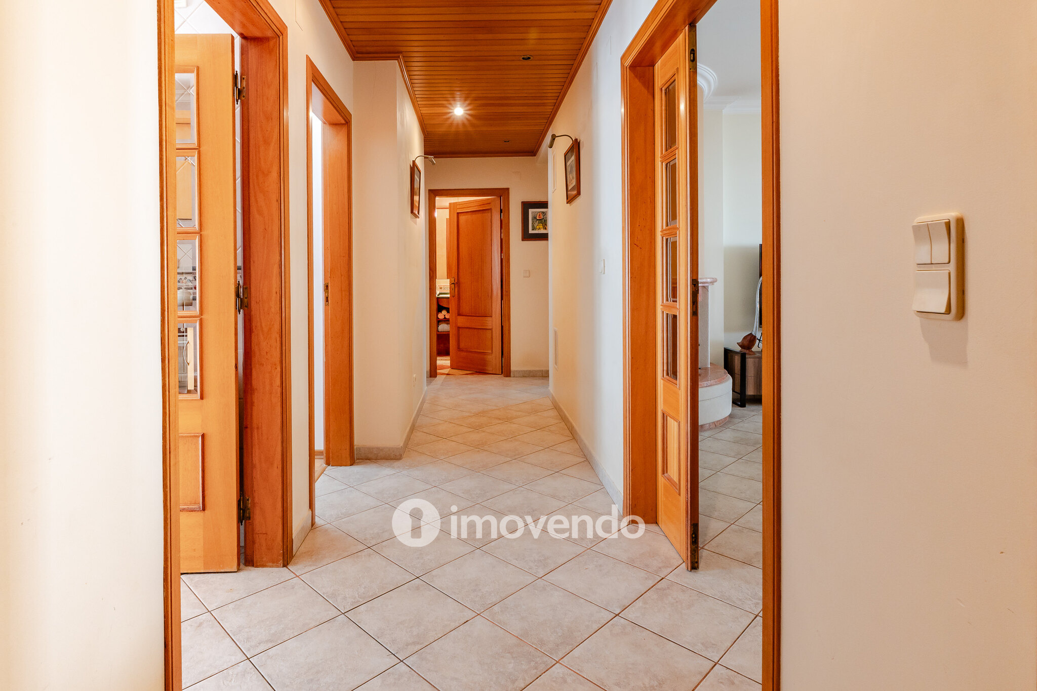 Apartamento T3 com terraço de 75m², no centro de Alcochete