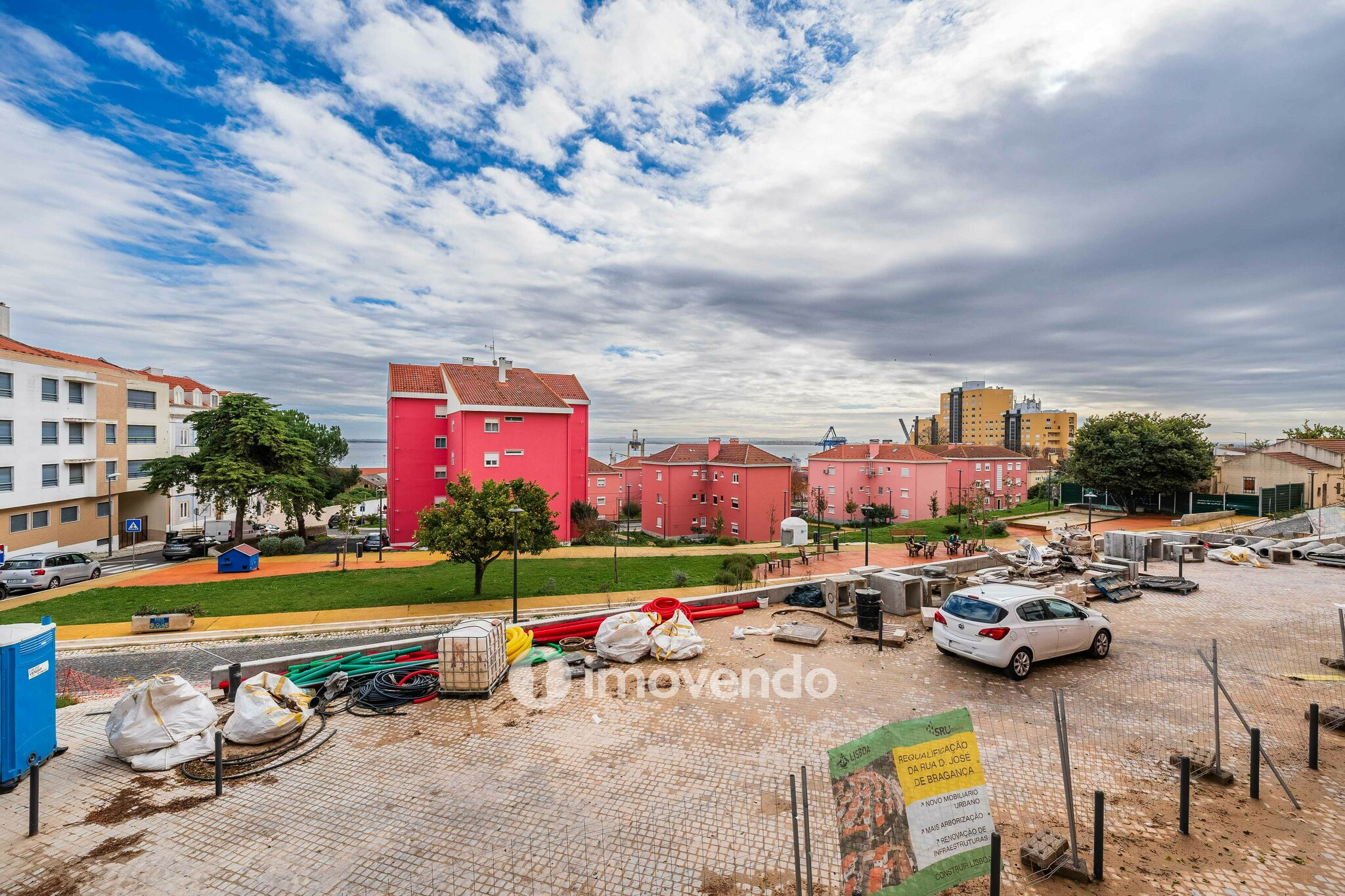 Apartamento T3 numa localização privilegiada, no Beato