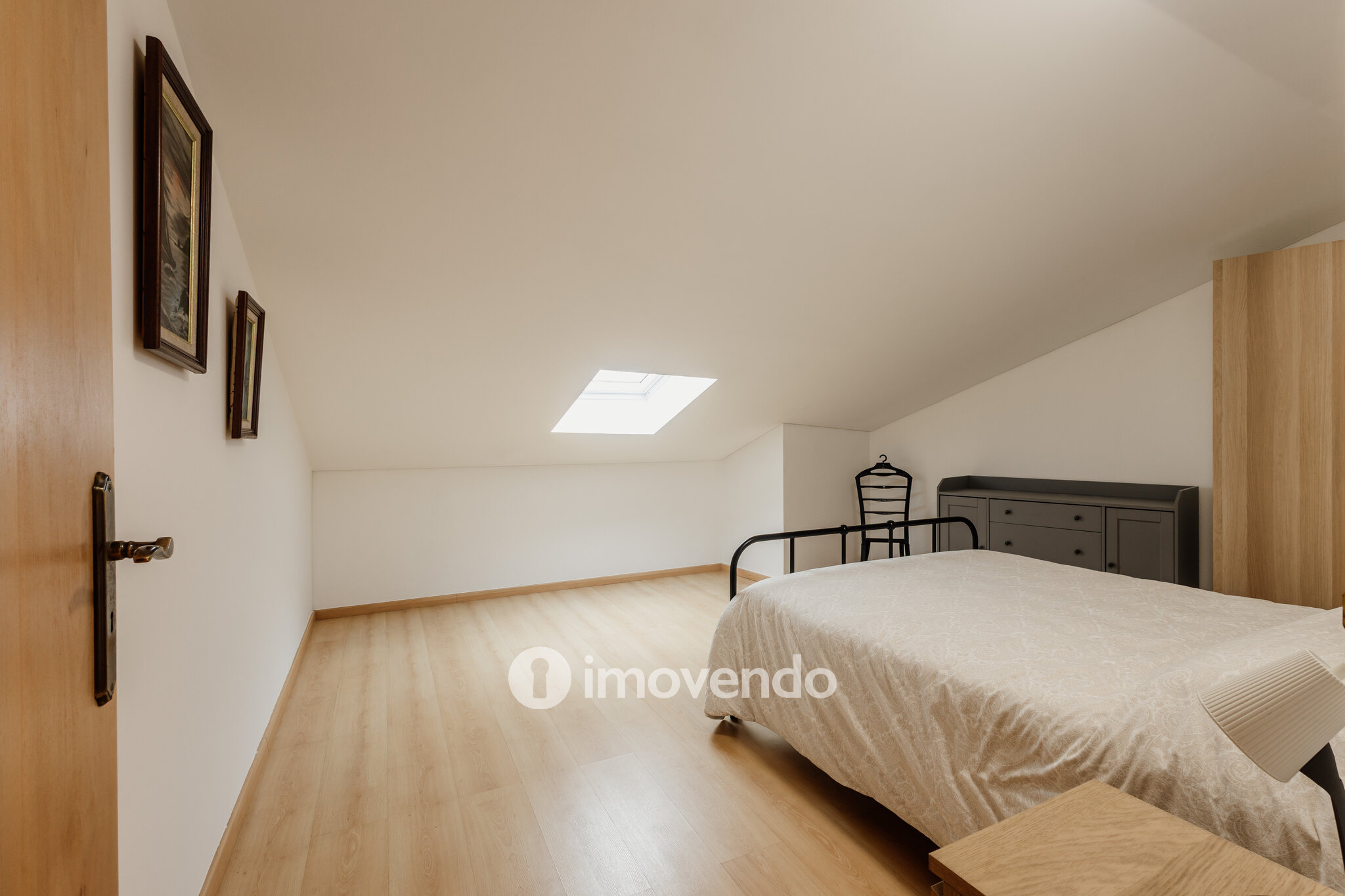 Apartamento T2+2 Duplex, com estacionamento, em Peniche