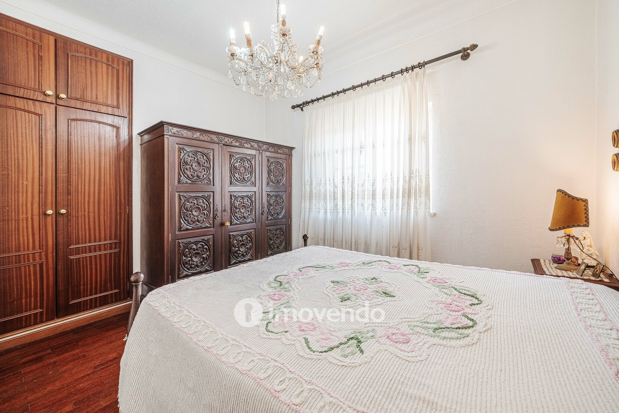 Moradia T3, com um terreno enorme de 5960m², na Quinta do Anjo