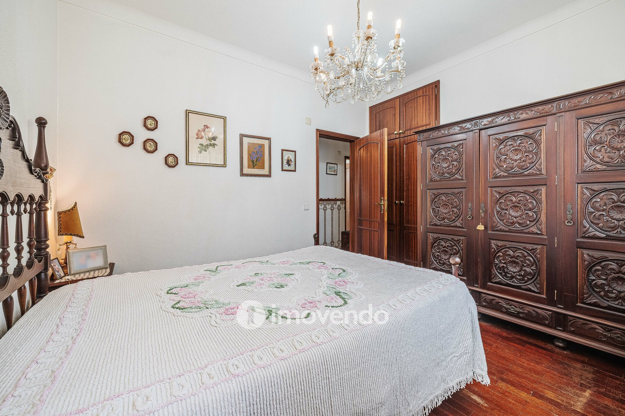 Moradia T3, com um terreno enorme de 5960m², na Quinta do Anjo
